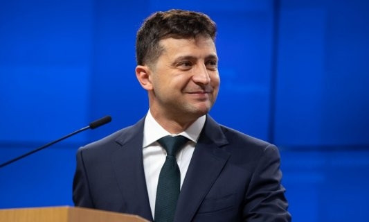 Больше 60% украинцев видят в Зеленском двигателя реформ