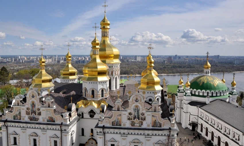 Из Киево-Печерской Лавры уже вывезли несколько ценных икон, возбуждены уголовные производства