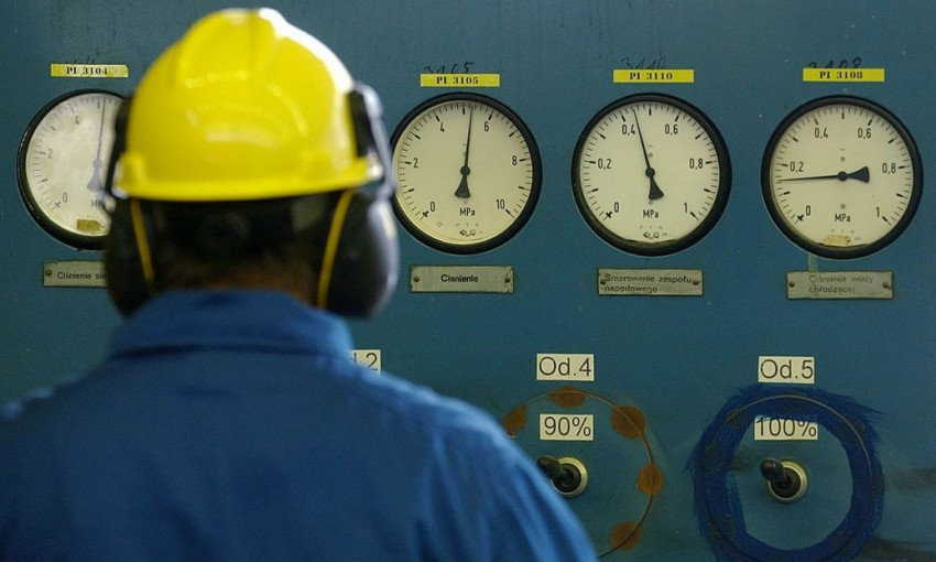 Первую нитку газопровода "Северный поток-2" начали заполнять газом