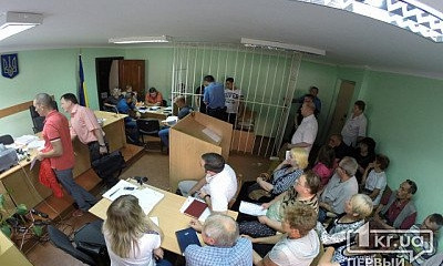 ОПГ из Кривого Рога "крышевала" полиция