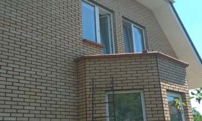 В Кривом Роге грабители пытались влезть в дом посреди дня
