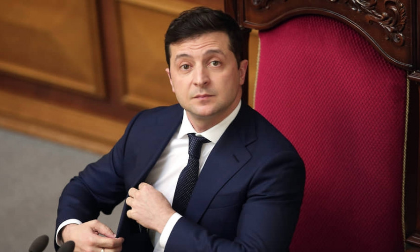 На Президента Украины Владимира Зеленского подали заявление в НАБУ