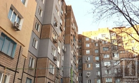 В Покровском районе "заминировали" многоэтажку - 350 человек эвакуировали