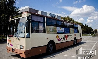 В Кривом Роге инвалиды-колясочники не могут воспользоваться общественным транспортом