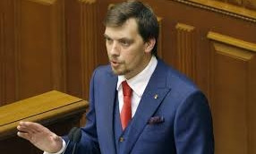 Гончарук заявил, что паника с коронавирусом - часть "информационной войны против Украины"