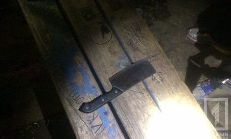 День Независимости двое криворожан отмечали с "травкой" и холодным оружием