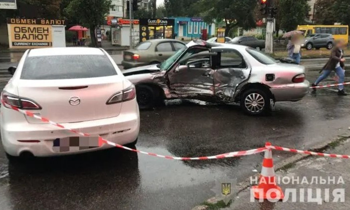 В Одессе полицейский устроил аварию: на месте не стало водителя (ФОТО)