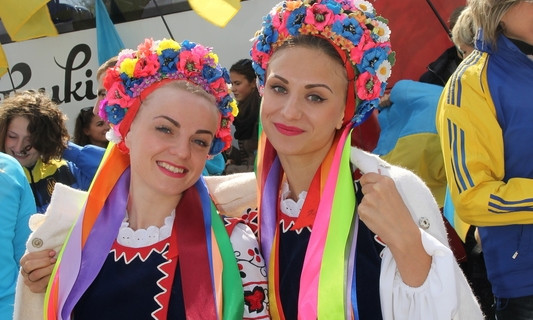 В Днепре встретили чемпионов-паралимпийцев: как это было
