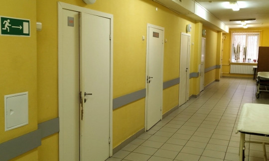 Медсестра заразила пять человек вирусом иммунодефицита