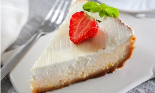 Вкусные и легкие рецепты сырного чизкейка: в мультиварке, без выпечки и в духовке