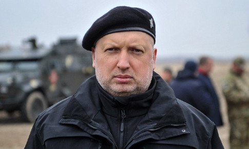 Турчинов отреагировал на заявления Фокина о полной амнистии на Донбассе и сказал, что если против него не откроют "дело", то все согласовано с "зеленой властью"
