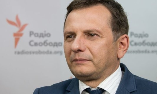 Советник Зеленского предлагает распродать Нафтогаз и Укрзалізницю по частям