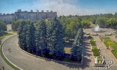 Криворожские чиновники решили, что пришло время "подумать о себе"