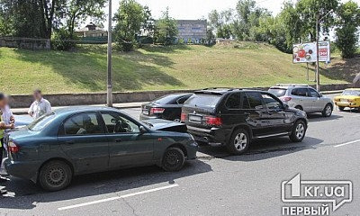 ДТП в Кривом Роге: столкнулись Daewoo и BMW