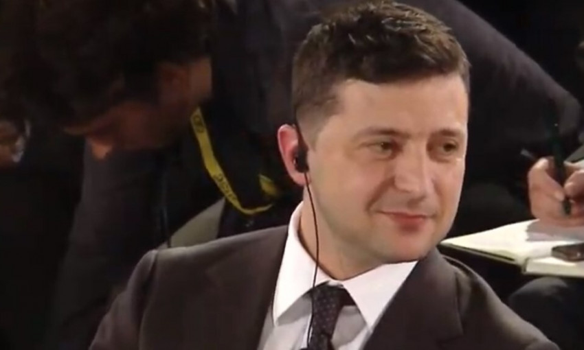 "У меня большие уши", - Зеленский попал в курьезную ситуацию на Мюнхенской конференции (ВИДЕО)