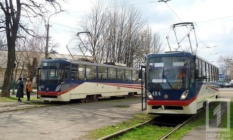 На железнодорожный вокзал в Кривой Рог будут ходить два новых травмайных маршрута