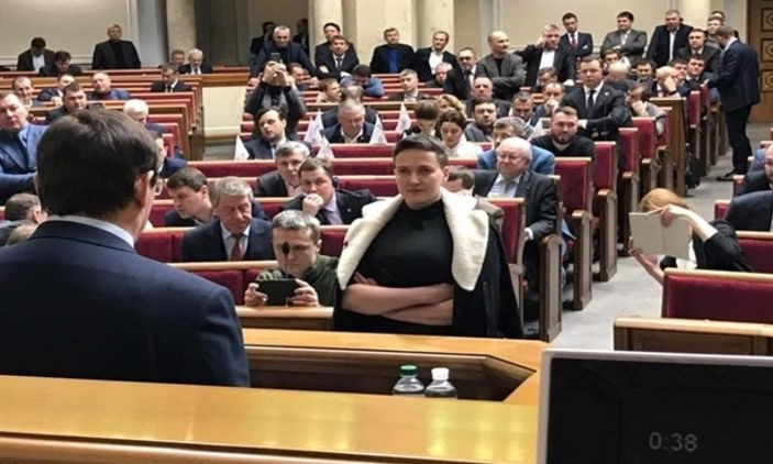 Надежда Савченко уже зарегистрировала в Раде первый законопроект