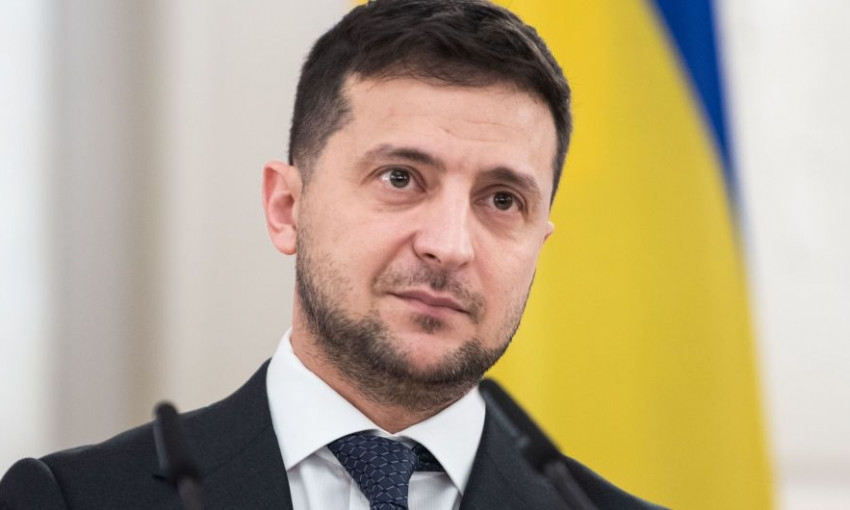 Источник сообщает, что отставку Гончарука не примет Зеленский