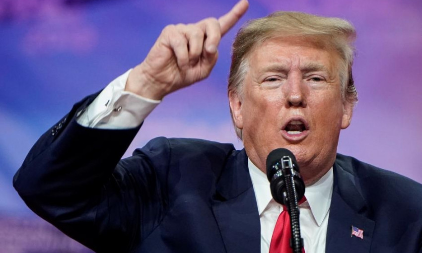 Трамп освободит американцев от налогов на 3 месяца