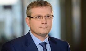Вилкул выступил против отмены 9-го мая: мы не дадим ветеранов в обиду