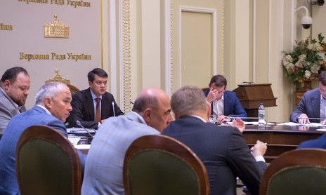 “Слуга народа” будет иметь 60% мест в каждом комитете