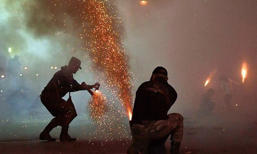 Смерть в прямом эфире. Телевизионщик, снимавший празднование Пасхи, был сражен огненной "стрелой"