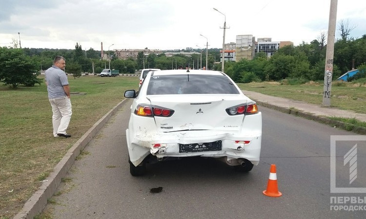 В Кривом Роге в ДТП попала молодая мать с 2-летним ребенком