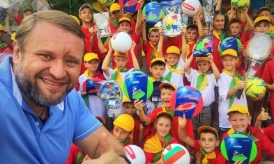 Депутат Криворожского горсовета посетил детский лагерь "Солнечный"
