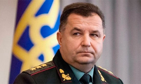 "Честь имею": вслед за главой СБУ подал в отставку министр обороны Степан Полторак