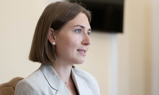 В Министерстве образования добиваются поднятия зарплат учителям