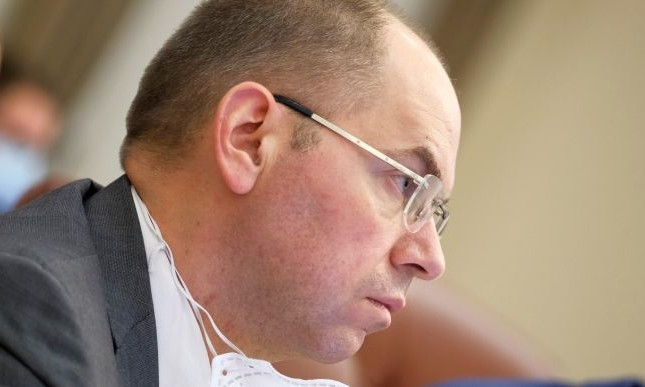 Семейный врач не должен отправлять пациента с подозрением "путешествовать" по частным лабораториям - министр Степанов