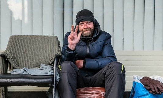 В Швеции появилось разрешение на попрошайничество