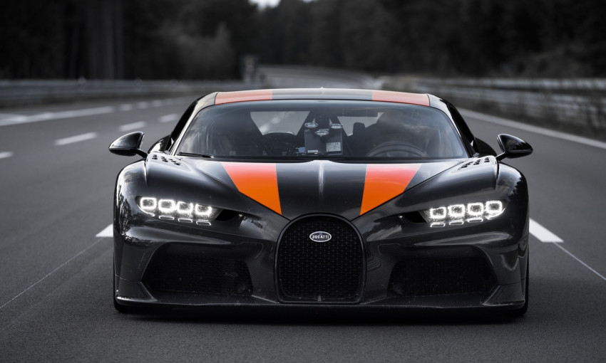 Bugatti Chiron Sport разогнали почти до 500 км/ч