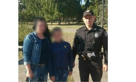 Криворожанка забыла в маршрутке малолетнего ребенка