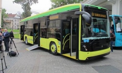 Для жителей Кривого Рога новые автобусы проехали мимо