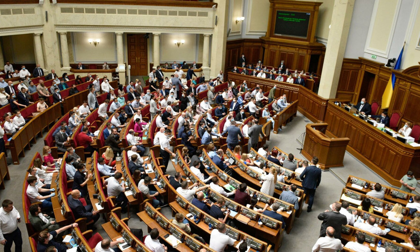 Во фракции «Слуга народа» появился рейтинг «деструктивности» (ФОТО)