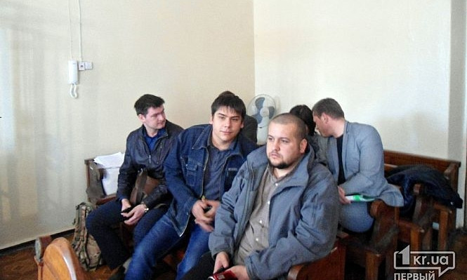 Рассмотрение дела активиста Антона Кравченко в который раз перенесли