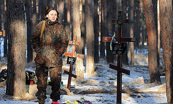 Спогади дівчини-волонтера про "двохсотих": "Я дуже довго пам'ятала причину смерті"