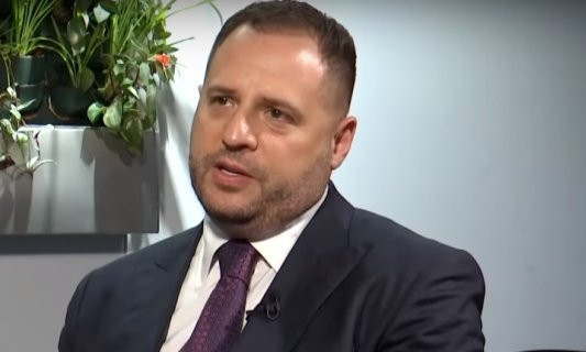 Позиция Фокина по Донбассу не является официальной позицией Украины, - Ермак