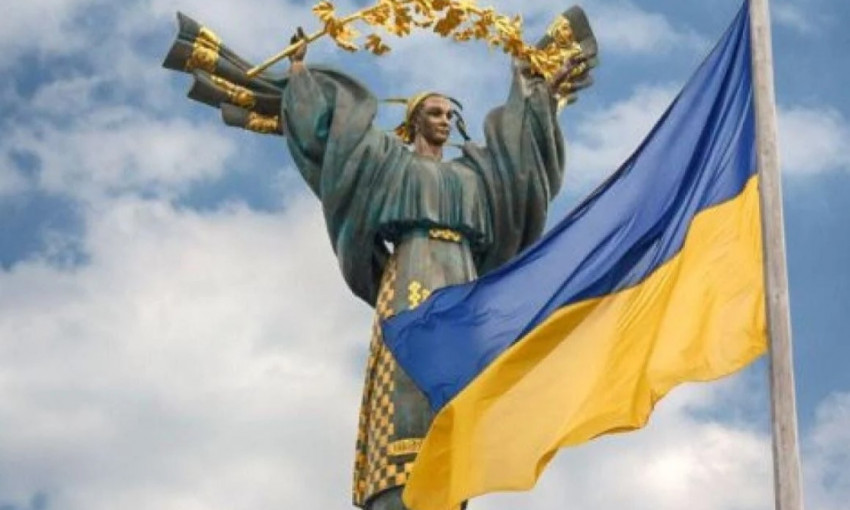 В августе украинцев ждут длительные выходные