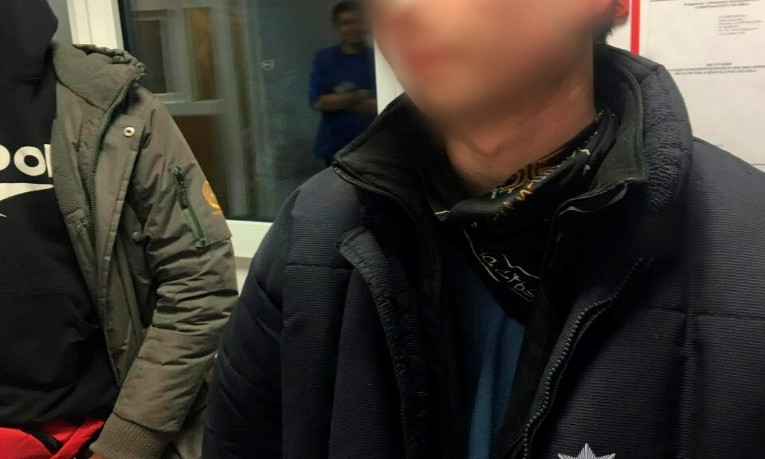 В Кривом Роге задержали поклонников бокса и криминала