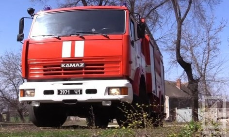 Ночью на временной стоянке горели три автомобиля