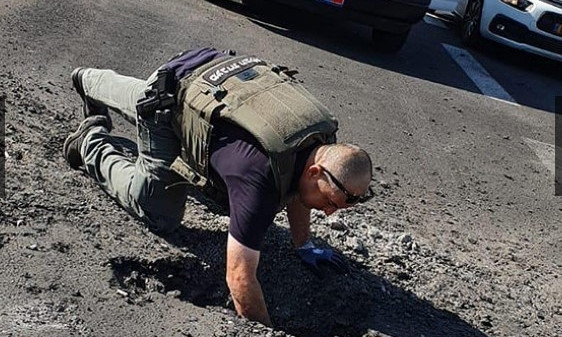 Военные выпустили по городу 50 ракет: есть попадание в жилой дом (ФОТО)