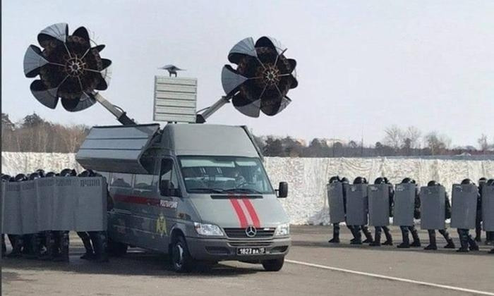 В Сети обсуждают новую российскую машину для разгона несогласных