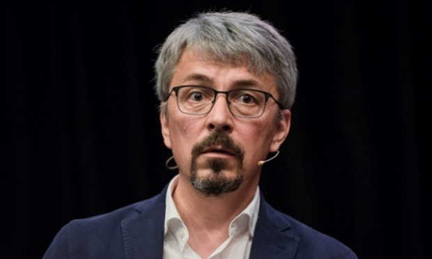"Выписывать в Одессе штраф официанту за русский - странный подход" - министр культуры Ткаченко