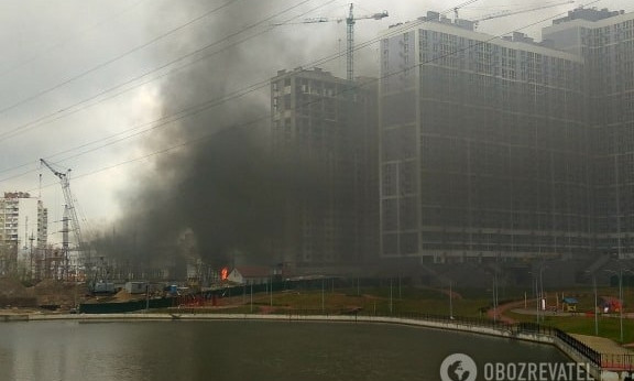 В Киеве произошел взрыв на электростанции: начался пожар (ФОТО, ВИДЕО)