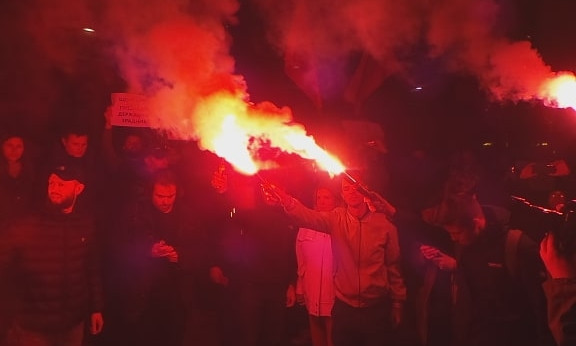 "Ермак- х#йло": под Офисом президента прошел митинг против новых Минских договоренностей (ФОТО, ВИДЕО)