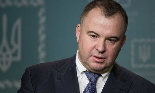 Президент Петр Порошенко подписал указ об увольнении Олега Гладковского