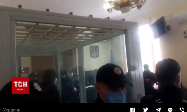 Собирался всех закопать: стали известны новые подробности расстрела людей на пруду