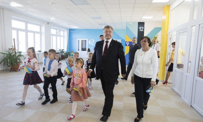 Для криворожан: в 2018 году планируют выделить 520 000 000 гривен на повышение квалификации учителей